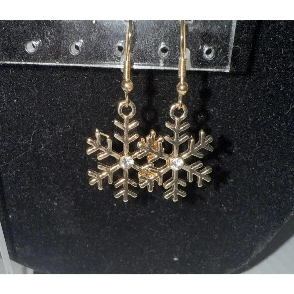 Golden Exquisite Snowflake Dangle Earrings Shiny Rhinestone Inlaid Gold Tone